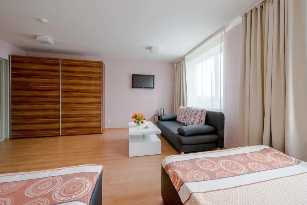 Sporthotel Liepāja Exteriör bild